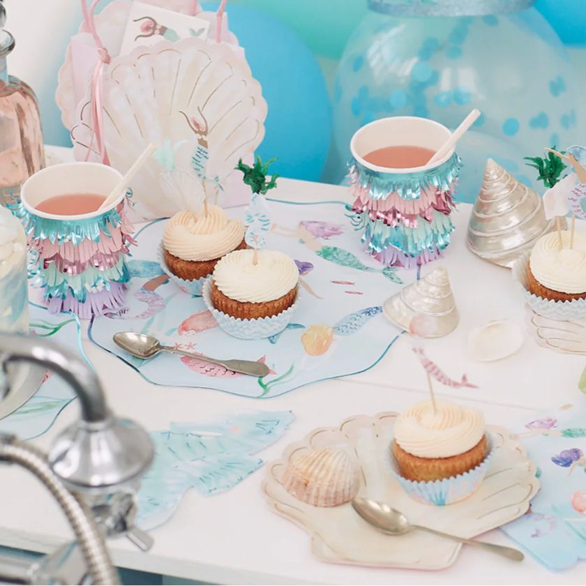 Meri Meri shimmering clam shell napkins (16 pack)