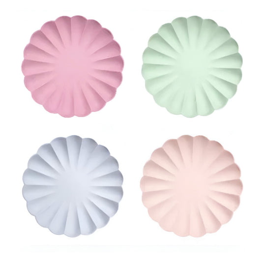 Meri Meri Eco Plates in 4 Different Pastel Colours, Lilac, Pink Mint and Pale Pink with Scallop pattern.