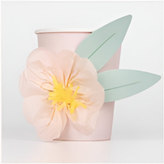Gorgeous paper party cups in peach ith flower embellishments. 8 pack